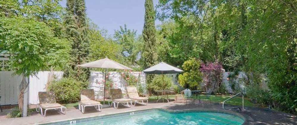 Camellia Inn هيلدسبورغ المظهر الخارجي الصورة